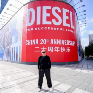 Renzo Rosso's OTB strengthens its ties with China: new headquarters in Shanghai