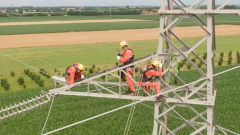 Terna: al via l’iter per il Central Link tra Umbria e Toscana per potenziare la rete elettrica