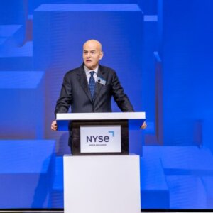 Eni feiert 10 Jahre Börsennotierung an der New Yorker Börse
