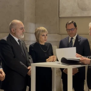 Fs, Mattarella alla mostra “Le ferrovie d’Italia (1861-2025). Dall’unità nazionale alle sfide del futuro”