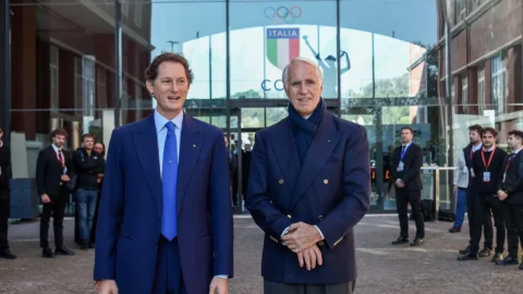Stellantis sponsorizza le Olimpiadi invernali Milano-Cortina dimostrando di voler rafforzare la propria italianità