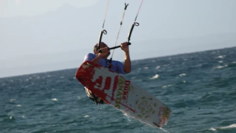 Kitesurf, parapendio e rafting: è l’estate degli sport estremi