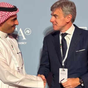 Acea entra en Arabia Saudí: acuerdo con Mowah para modernizar plantas de tratamiento de aguas residuales