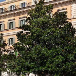 La Via Veneto retrouve sa "Dolce Vita" : l'hôtel Nobu Rome, projet de luxe lié à Robert De Niro, ouvre ses portes.