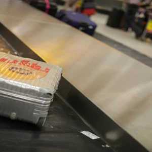 Leonardo refuerza su negocio aeroportuario en EE.UU. con importantes contratos por valor de más de 120 millones de euros para la gestión de equipajes.