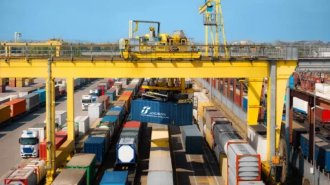 Fs Logistix prima in Europa a ottenere la certificazione della carbon footprint del trasporto merci
