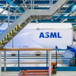 ASML, все при дворе европейского лидера в производстве микросхем: искусственный интеллект способствует заключению сделок и строительству новых заводов.