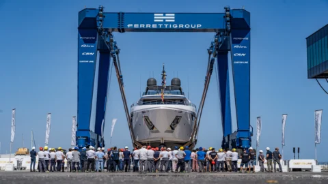 Ferretti, muro cinese sull’opa: Weichai respinge l’offerta ceca e rilancia sul controllo