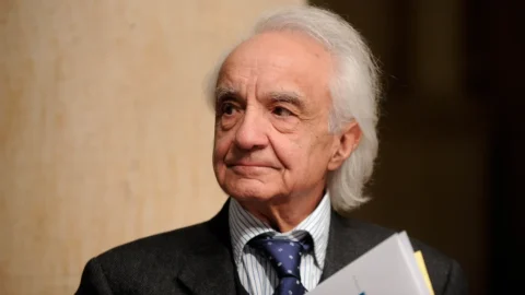 Zichichi, è morto il fisico italiano: chi era lo scienziato delle particelle che sfidava regole e convenzioni