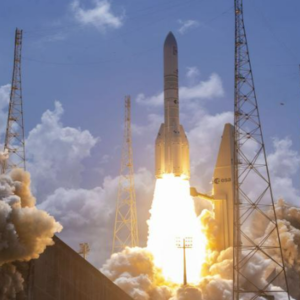 Ariane 64, 32 adet Amazon Leo uydusunu fırlattı: Avrupa'nın en güçlü roketi için başarılı bir ilk fırlatma.