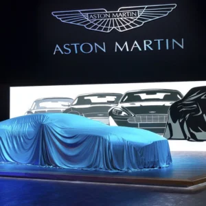 Aston Martin to report losses of €493 million in 2025, revenues down 21%, and a 20% workforce cut.