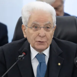 Referendum giustizia, Mattarella presiede a sorpresa il Csm e mette ordine nel pieno dello scontro tra istituzioni