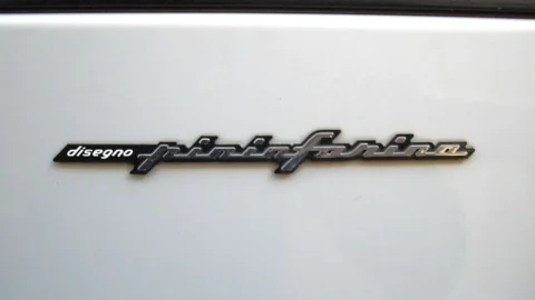 Pininfarina sigla accordo da oltre 40 milioni di euro con costruttore automobilistico. Titolo in rally