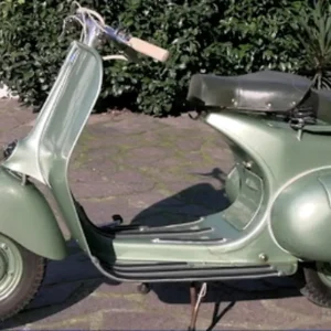 La Vespa, ¿patrimonio nacional? La propuesta del Senado para proteger este icono italiano.
