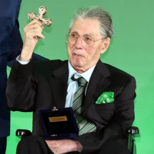 Umberto Bossi è morto: aveva fondato la Lega e voleva la Padania libera. Le reazioni di Mattarella, Meloni e Salvini