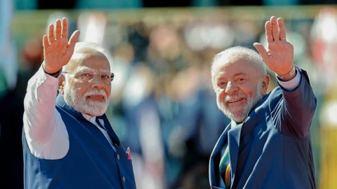 Terre rare, l’India lancia la sfida alla Cina: Modi fa affari col Brasile di Lula per il litio