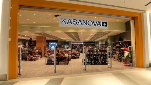 Kasanova passa a Pamaf: acquisizione totale e rilancio dopo il fallimento dell’accordo con Ovs