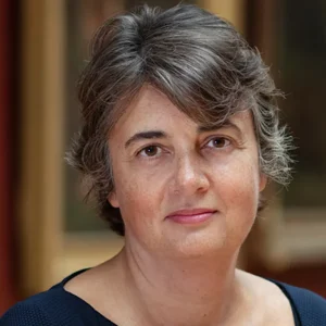 Direktur Museum Louvre mengundurkan diri: berakhirnya era kontroversi dan krisis.