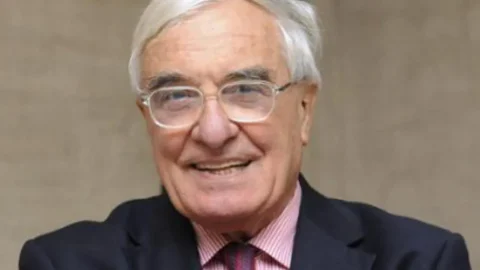 Abschied von Umberto Allemandi, Pionier der Kunstberichterstattung und Gründer von Turins „Il Giornale dell’Arte“.