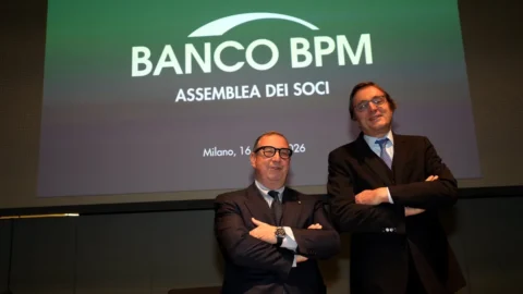 Banco Bpm assemblea: vince la lista del Cda (58, 87%), Crédit Agricole conquista 4 seggi tra cui l’ex ministro Siniscalco