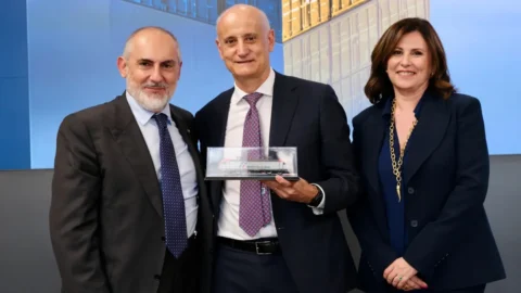 Fs Logistix entra nel capitale di Cfi: accordo con F2i e Fhp per rafforzare la logistica ferroviaria merci