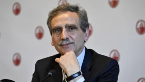 Mps: il cda approva l’Ops su Banco Bpm e su Banca Generali e la supercedola agli azionisti, ma la strada è piena di incognite