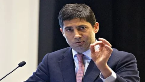 Borse oggi in attesa del debutto di Warsh alla Fed. I rendimenti dei titoli di Stato scendono insieme al Brent e ai timori di inflazione