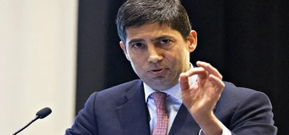 Borse oggi in attesa del debutto di Warsh alla Fed. I rendimenti dei titoli di Stato scendono insieme al Brent e ai timori di inflazione