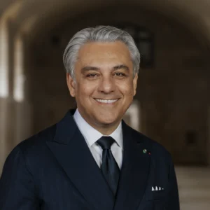 Kering lancia a Firenze l’Accademia per le Eccellenze, De Meo scommette sul futuro del lusso italiano