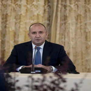 Elezioni Bulgaria, vince il filorusso Radev e ora l’Europa teme un nuovo caso Orban