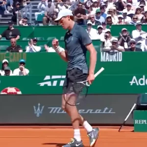 本日マドリードで行われるシナー対ノリー戦：試合開始時間と観戦場所。ムセッティ対レヘッカ戦も開催されます。