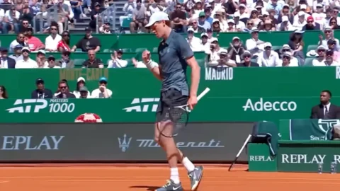 Sinner-Auger Aliassime oggi a Montecarlo: orario e dove vedere la diretta. In palio c’è la semifinale