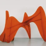 Parigi celebra Alexander Calder: alla Fondation Louis Vuitton la più grande retrospettiva degli ultimi anni