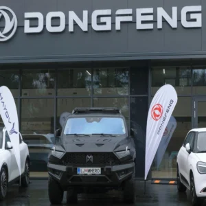 Stellantis-Dongfeng, nuova joint venture sui veicoli elettrificati: Voyah sbarca in Europa