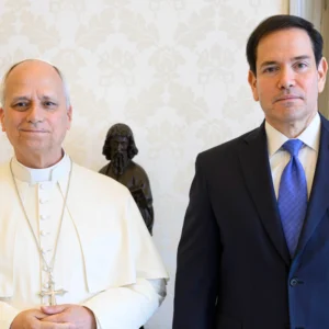 Rubio va da Leone XIV ma non basta a ricucire lo strappo tra Trump e il Papa americano. Il segretario di Stato Usa da Meloni