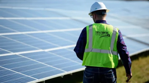 Dominion Energy vola in Borsa dopo il mega-deal da quasi 67 miliardi: NextEra crea un gigante delle utility Usa