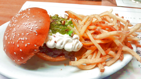 L’hamburger migliore delle Americhe non si gusta a New York ma in Brasile: la classifica di The World’s Best Burger
