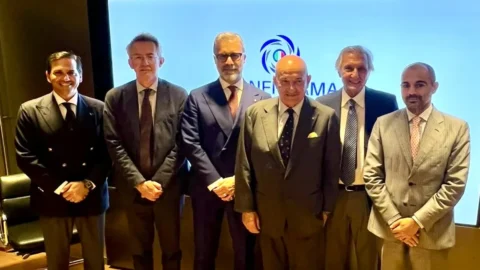 Confitarma esprime ferma e unanime contrarietà a qualunque forma di pedaggio nello Stretto di Hormuz