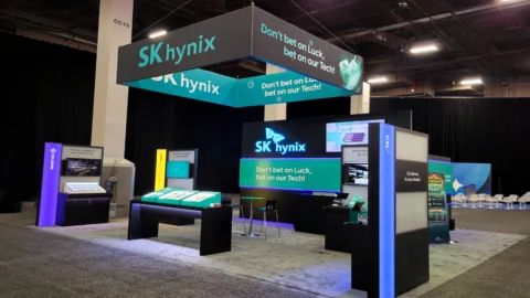 Sk Hynix debutta col botto al Nasdaq. Ora accelera sulla produzione di chip perchè la domanda eccede ancora nettamente l’offerta. Ma fino a quando?