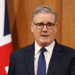 Uk, Keir Starmer si è dimesso: è il sesto primo ministro a lasciare dalla Brexit. Ora tocca a Andy Burnham