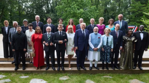G7: su Intelligenza artificiale serve più regolamentazione. Trump: “Trattative con Anthropic vanno bene”