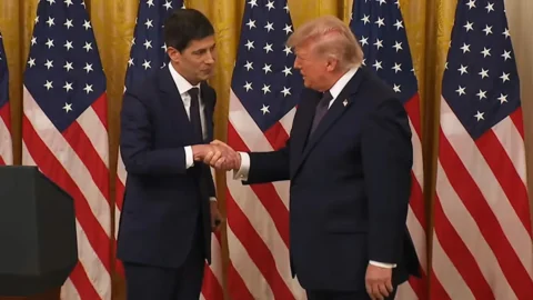 Borsa oggi 17 giugno: l’Europa e Wall Street attendono la Fed di Warsh. Dollaro più forte. A Milano riflettori sulle banche – DIRETTA
