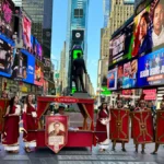 La Pinsa Romana sbarca a New York: centurioni romani e un imperatore romano in lettiga tra le strade di Manhattan