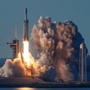 SpaceX sbarca in Borsa: l’Ipo di Musk punta al record con una valutazione da 1.800 miliardi di dollari