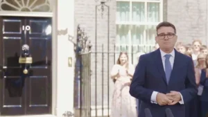 Uk, Burnham è ufficialmente primo ministro, il settimo dalla Brexit: “Dobbiamo ritrovare la nostra stabilità”