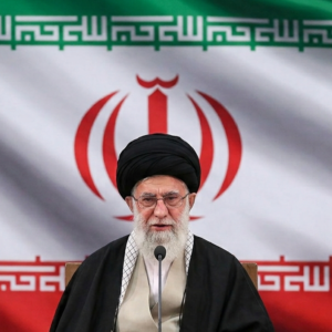 Pemakaman Pemimpin Tertinggi Iran Khamenei dimulai: berikut alasan mengapa pemakaman akan berlangsung selama enam hari.