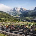 Intesa Sanpaolo Private Banking gold partner della Maratona dles Dolomites – Enel