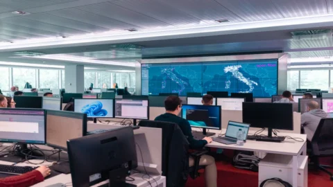 Open Fiber, la fibre du futur&nbsp;: sécurité quantique, 6G et surveillance sismique.