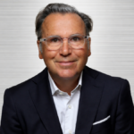 Stellantis, nomine: Arnaud Belloni nuovo ceo di Fiat, Abarth e Lancia