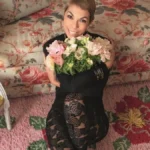 Addio a Mathilde Favier, l’anima elegante di Dior e di Parigi
